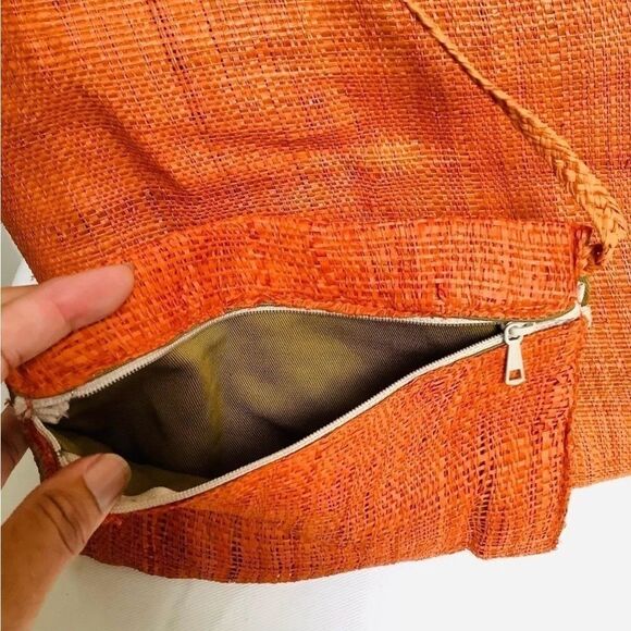 ADRIANA CARAS RAFFIA TOTE BAG -BEACH -VACATION BAG ORANGE OVERSIZED EUC - Picture 2 of 13